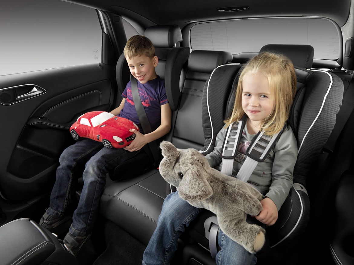 Безопасная перевозка ребенка в автомобиле